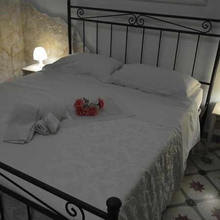 Bed And Breakfast Vecchio Porto Катания Экстерьер фото