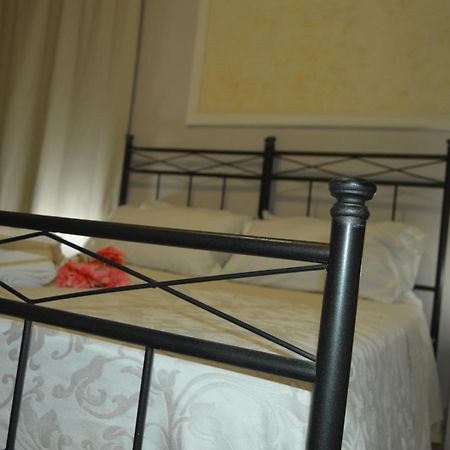 Bed And Breakfast Vecchio Porto Катания Экстерьер фото