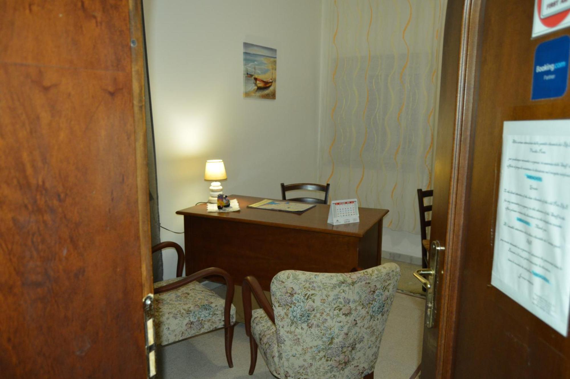 Bed And Breakfast Vecchio Porto Катания Экстерьер фото